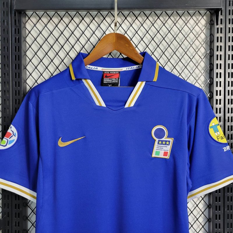 2006 Retro Italy Home Football Shirt