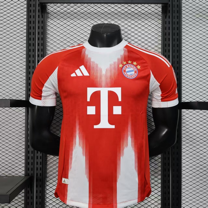 2025/2026 Bayern Home Football Shirt