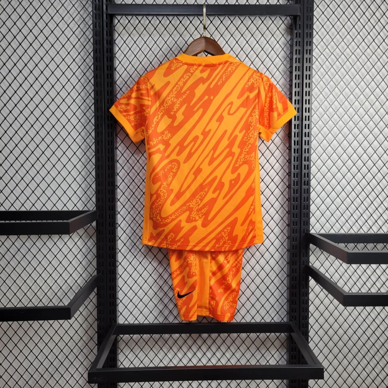 2024 England Goalkeeper Football Shirt Kids