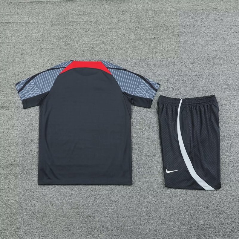 2024/2025 Liverpool Training Wear Black Suit Shirt