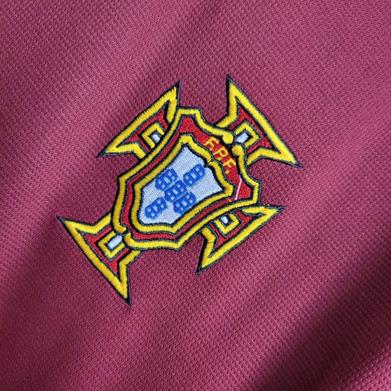 2000 Portugal Home Football Shirt