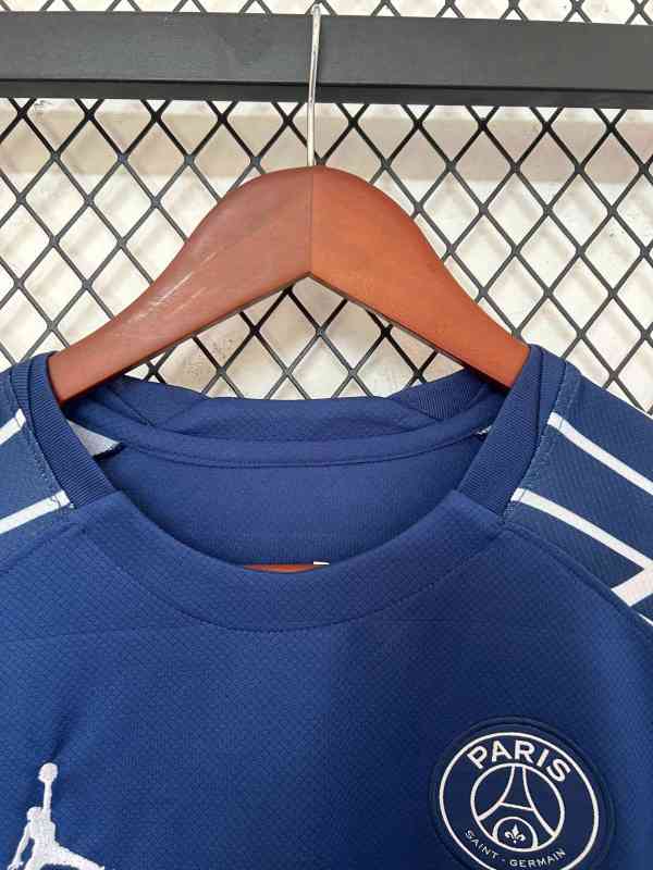 2024/2025 Paris Saint-Germain Third Away Football Shirt