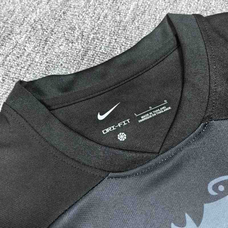 2025/26 Barcelona Black Pre-match Training Jersey