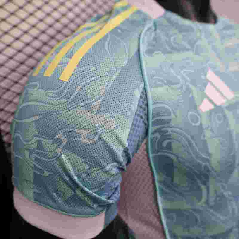 2025/2026 Juventus Authentic Away Football Shirt