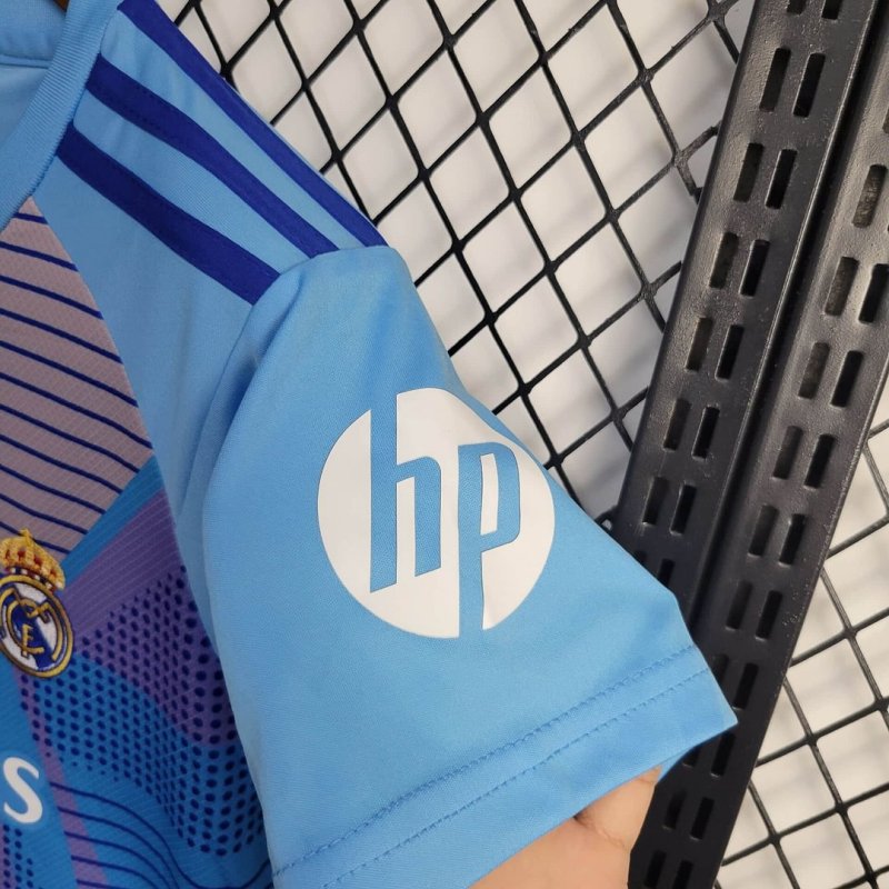 1:1 copy top quality 20242025 Real Madrid Goalkeeper Football Shirt Kids Size