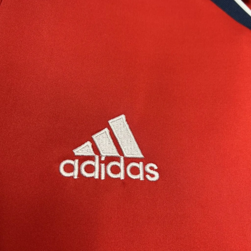 2000/2001 Retro Bayern Munchen Home Football Shirt