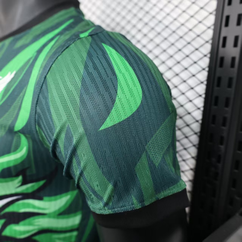 2025/2026 Liverpool FC special edition green football shirt