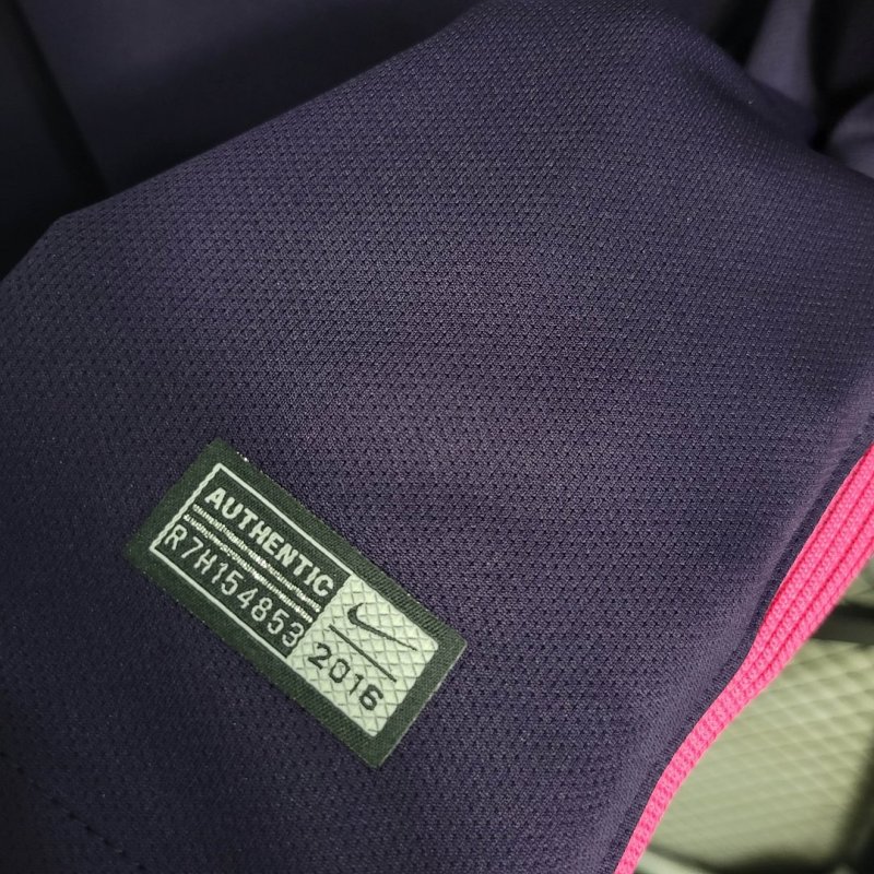 2016/2017 Retro Barcelona Away Football Shirt