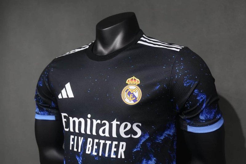 2024/2025 Player Version Real Madrid Joint Edition Football Shirt