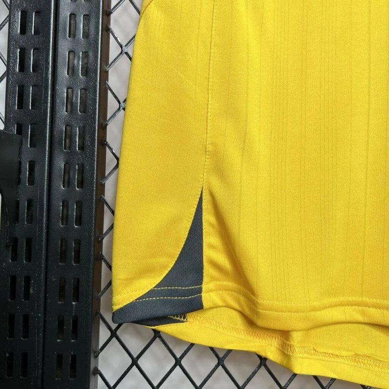 2005/2006 Retro Arsenal Away Football Shirt