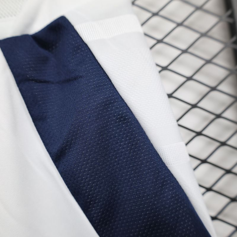 2024/2025 Manchester United Shorts for Players Football Jersey