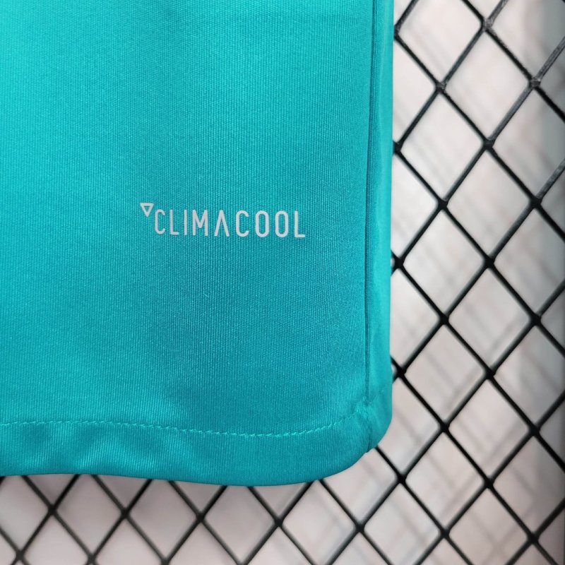 2017/2018 Retro Real Madrid Third Away Football Shirt 1