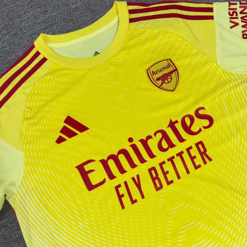 2025/26 Arsenal Goalkeeper Yellow Football Shirt