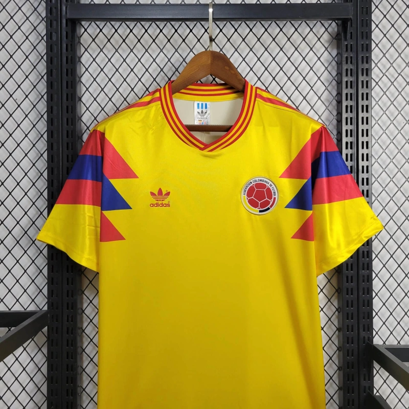 1990 Retro Colombia Away Football Shirt