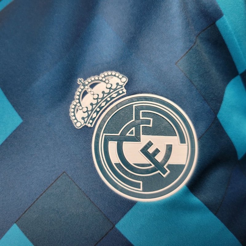 2 017/2018 Retro Real Madrid Third Away Football Shirt