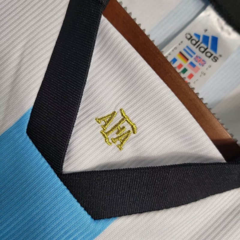 1998 Retro Argentina Home Football Shirt