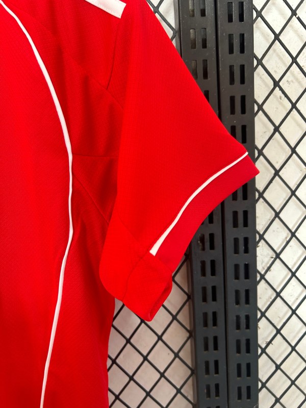 2025/26 Liverpool Home Football Shirt (Fan Edition)