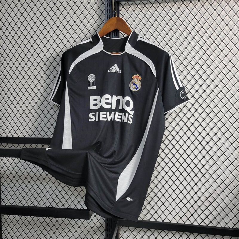 2006/2007 Retro Real Madrid Away Football Shirt
