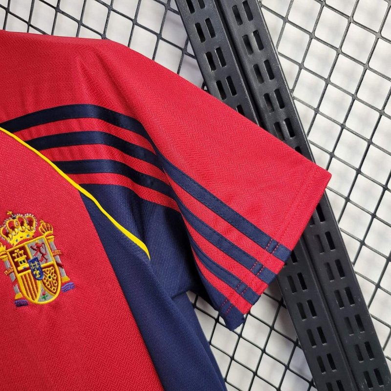 1998 Retro Spain Home Football Shirt