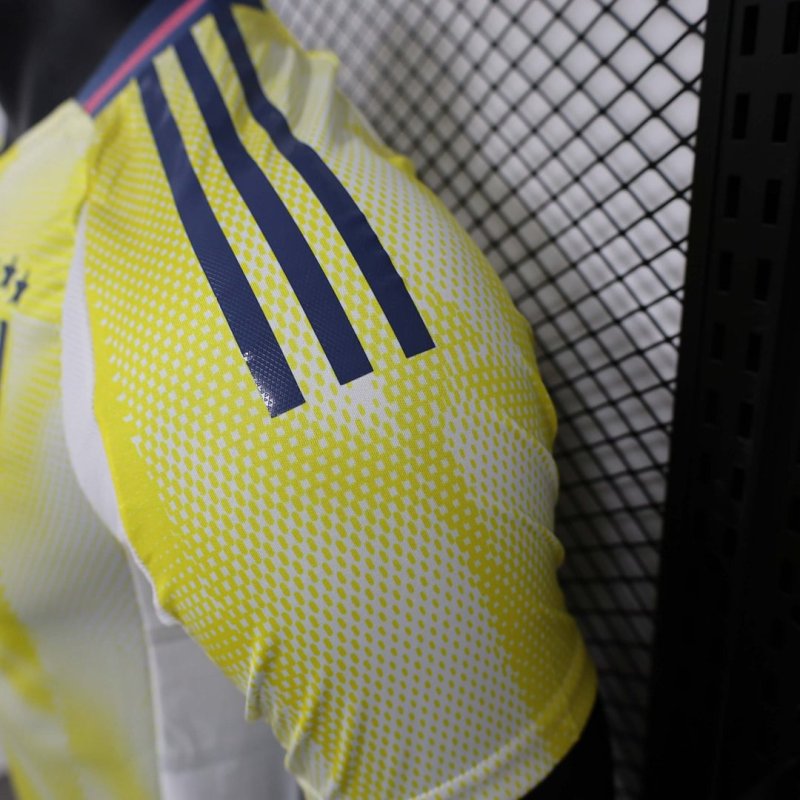 2024/2025 Player Version Juventus Away Football Shirt