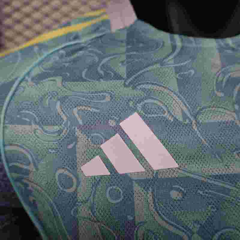 2025/2026 Juventus Authentic Away Football Shirt