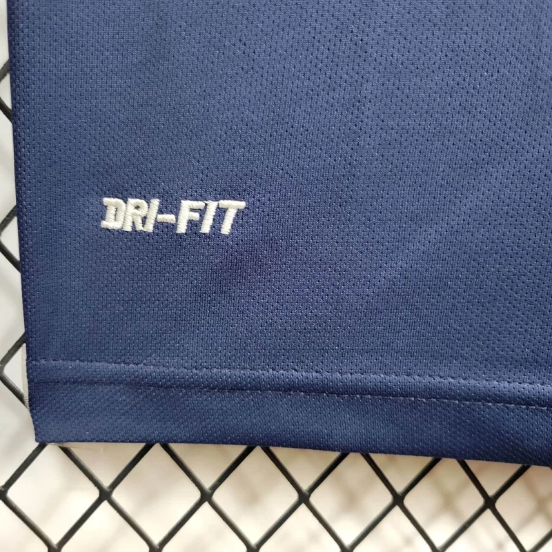 2015/2016 Retro Manchester City Away Football Jersey