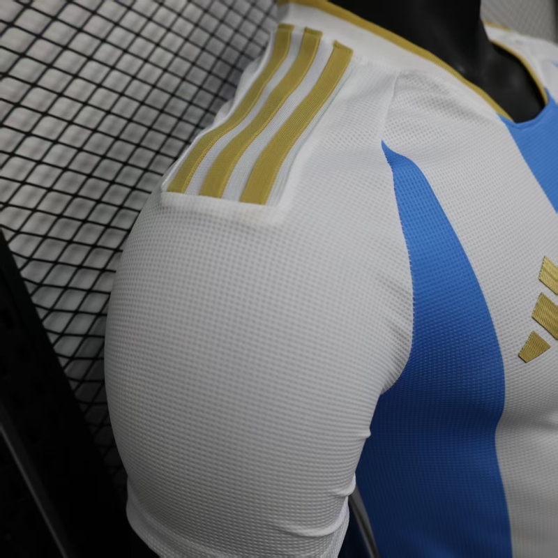 2025/26 Argentina Home Football Jersey