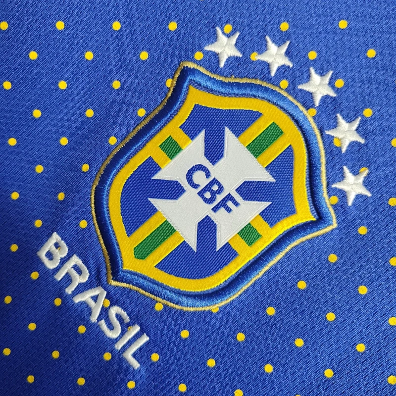 2010 Retro Brazil Away Football Shirt