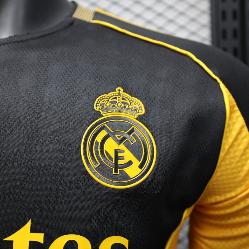 2025/26 Real Madrid Black and Gold Special Edition Football Jersey