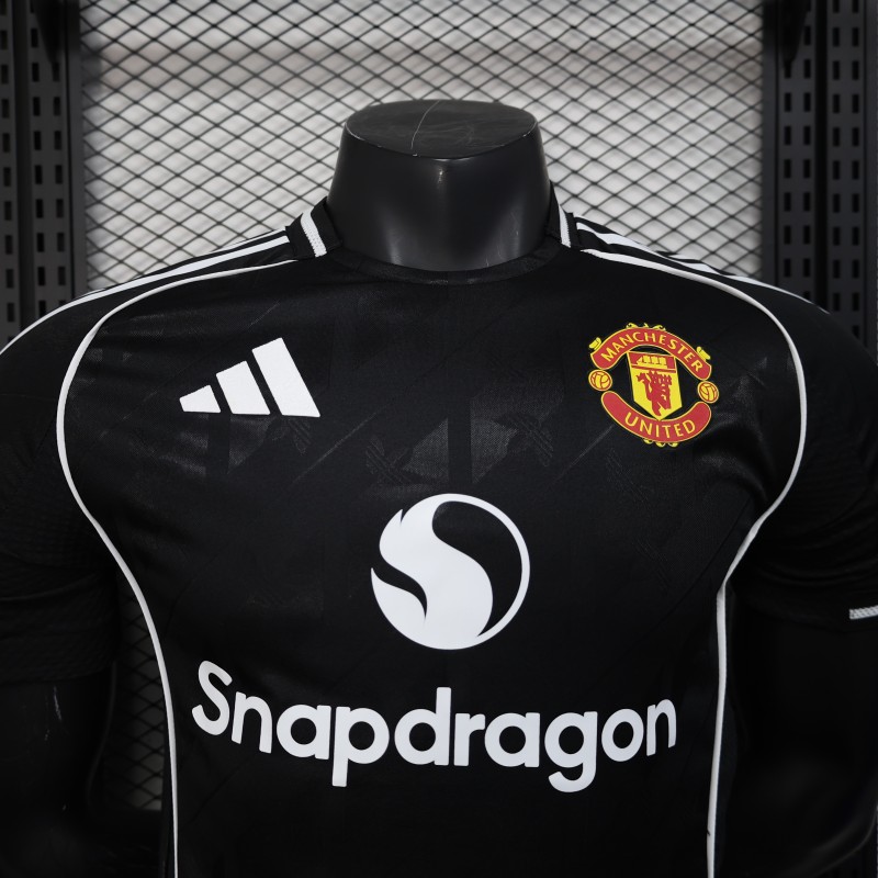 2025/26 Manchester United special edition football jersey