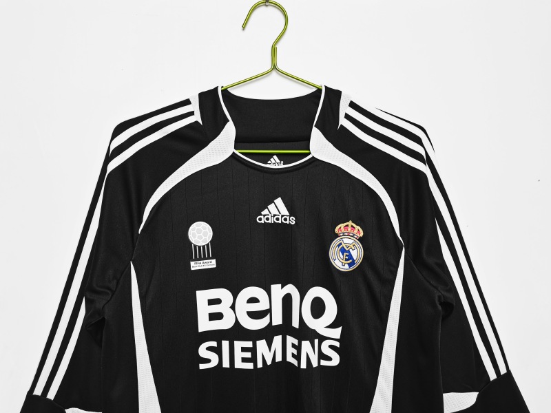 2006/2007 Real Madrid Second Away Retro Long Sleeve Football Shirt