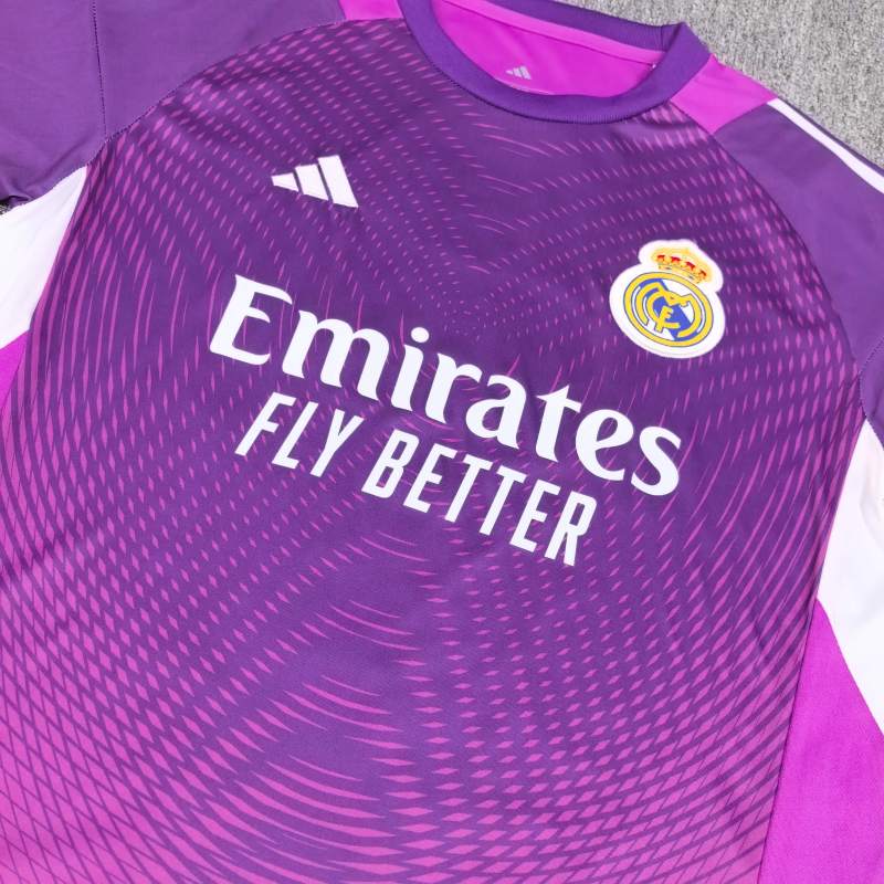 2025/2026 Real Madrid Goalkeeper Football Shirt (Fan Edition)