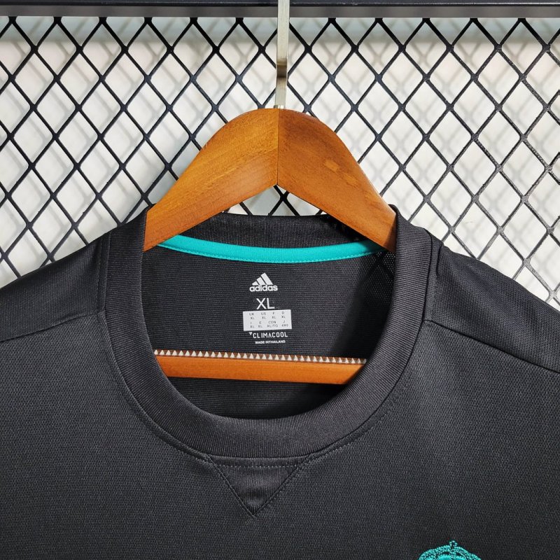 1:1 copy top quality 2017/2018 Retro Real Madrid Away Football Shirt