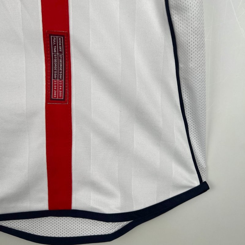 2002 Retro England Home Football Shirt