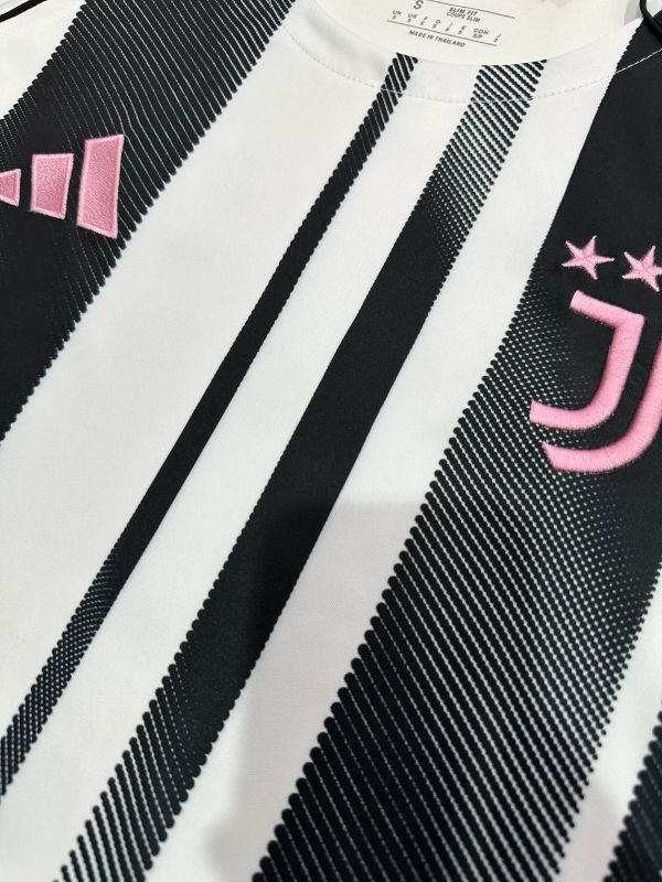 2025/26 Juventus Home Fan Version Football Jersey