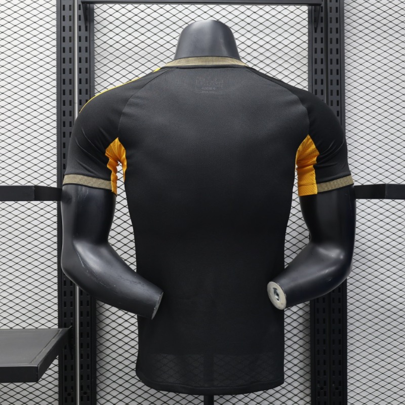 2025/26 Real Madrid Black and Gold Special Edition Football Jersey