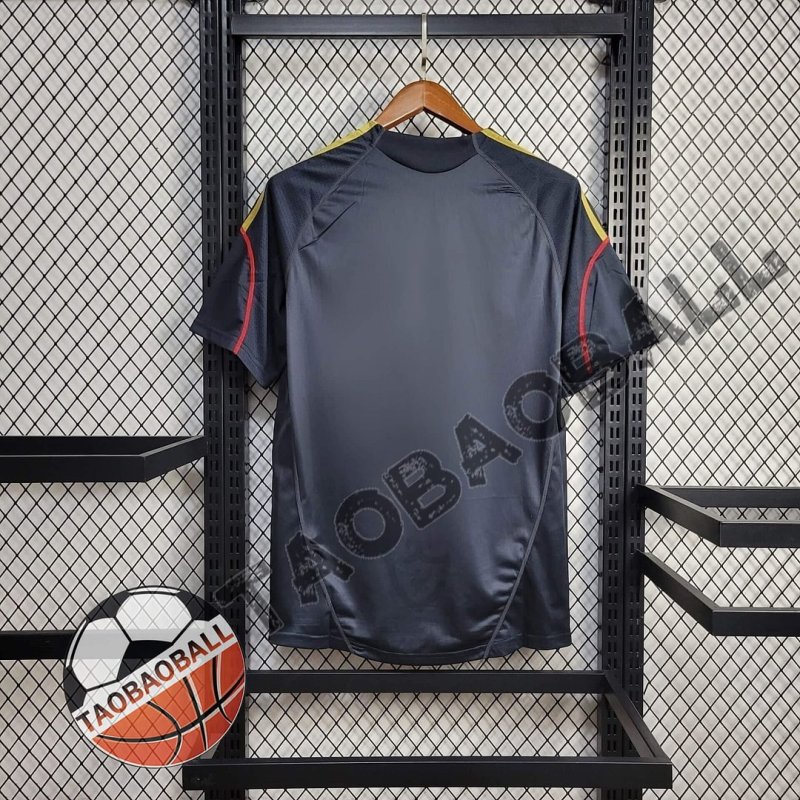 2009/2010 Retro Liverpool Away Football Shirt