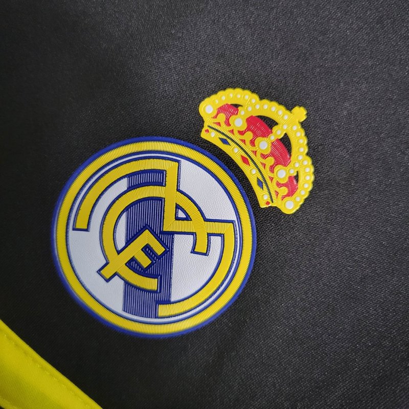 2011/2012 Retro Real Madrid Goalkeeper Football Shirt