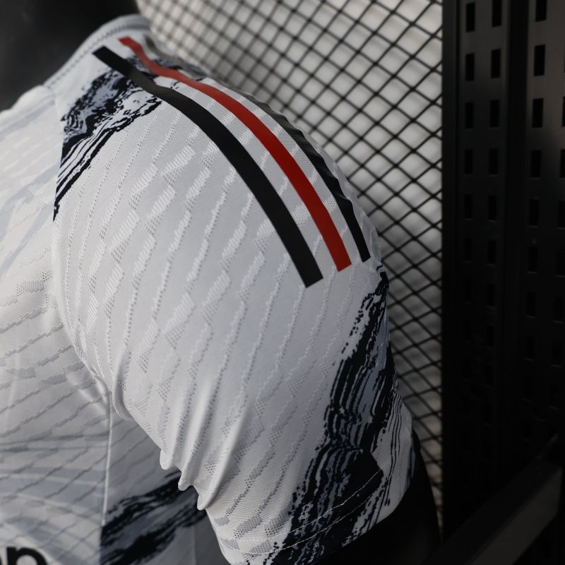 2025/26 Manchester United special edition football jersey