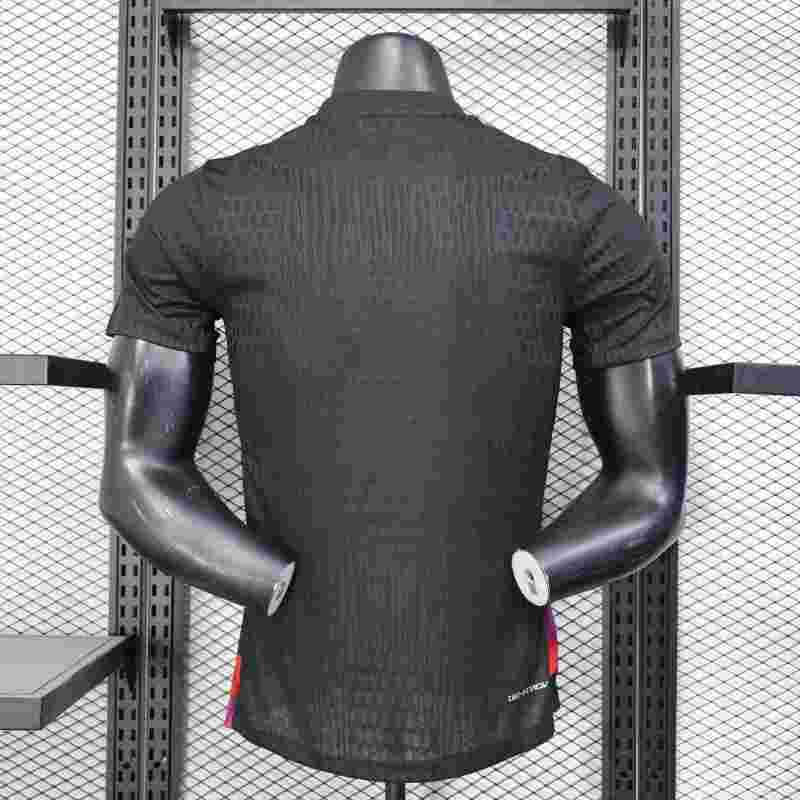 2025/2026 England black MVP football shirt