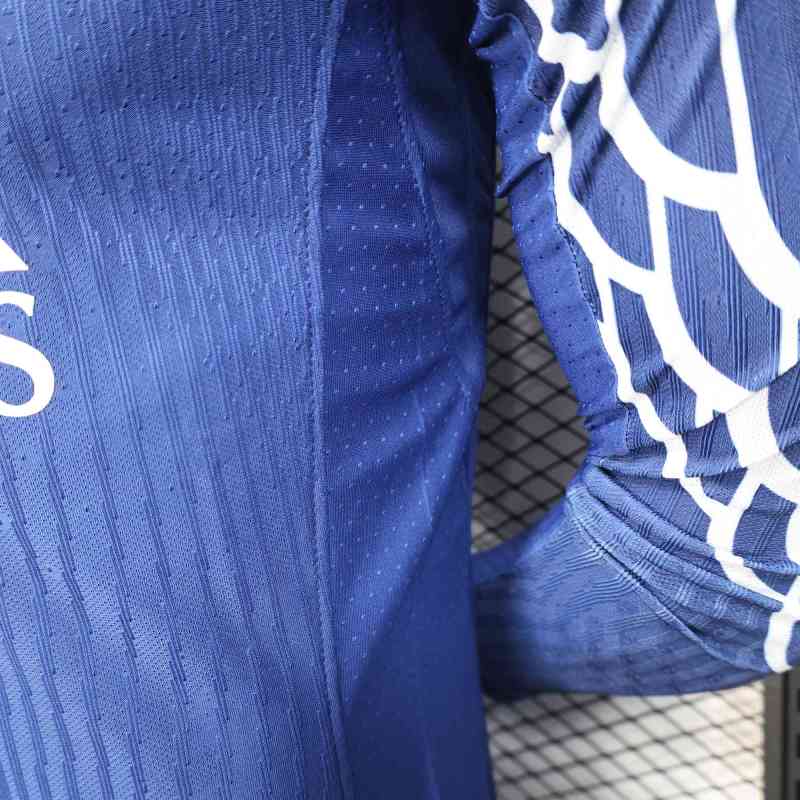 2025/2026 Paris Saint-Germain Player Long Sleeve Football Shirt