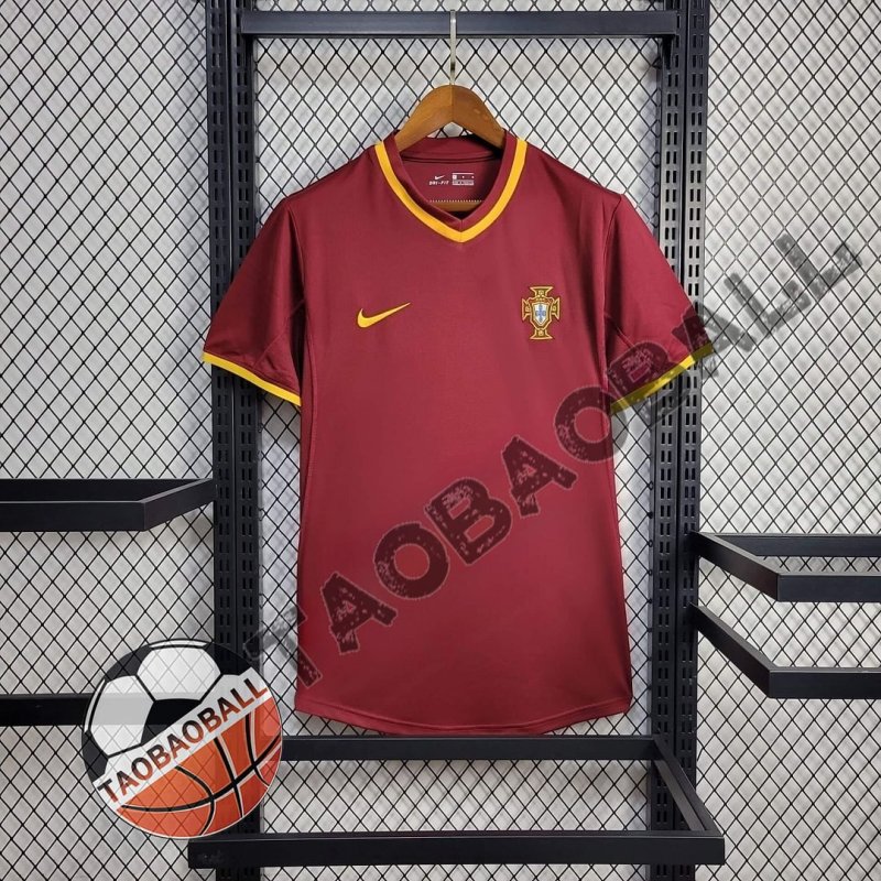 2000 Portugal Home Football Shirt