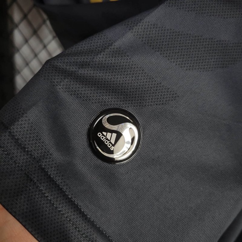 2009/2010 Retro Liverpool Away Football Shirt