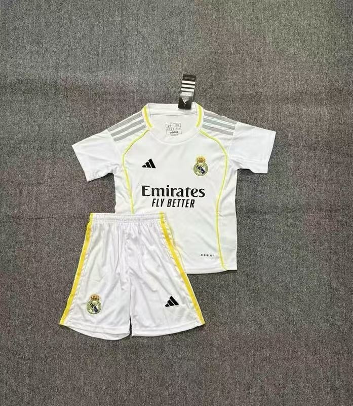 2025-2026 Real Madrid Football Shirt Kids Size