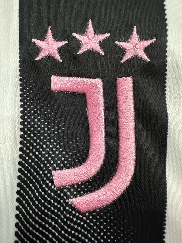 2025/26 Juventus Home Fan Version Football Jersey