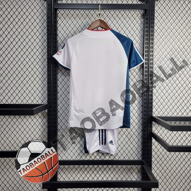 2006/2007 Retro Liverpool Away Football Shirt Kids Size