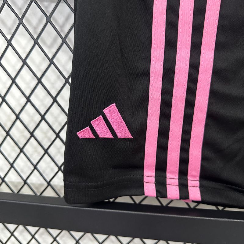 2025/26 Juventus Home Jersey Children's Set