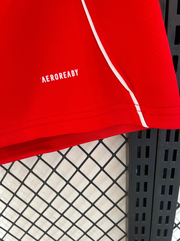 2025/26 Liverpool Home Football Shirt (Fan Edition)