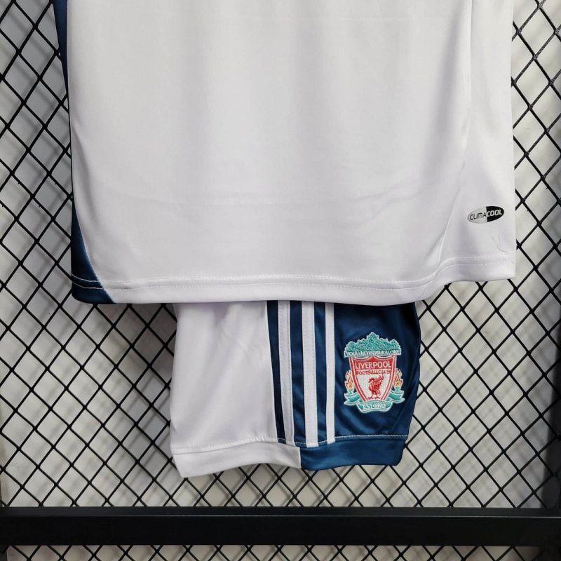 2006/2007 Retro Liverpool Away Football Shirt Kids Size