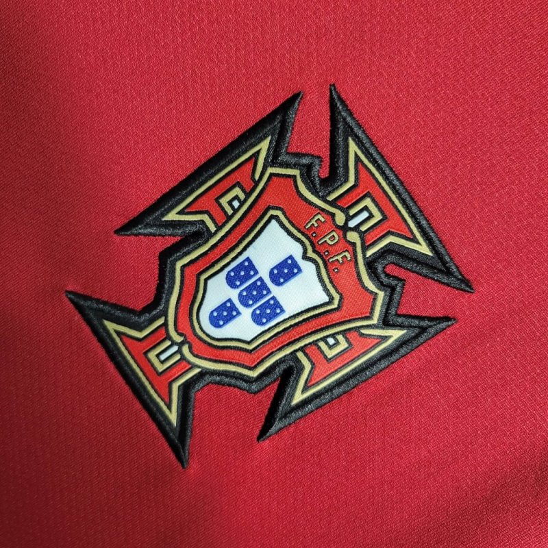 2006 Retro Portugal Home Football Shirt